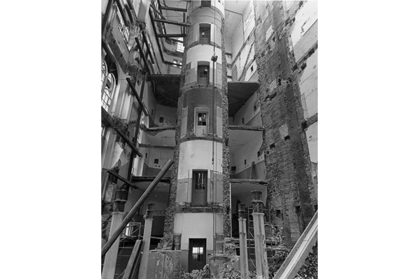 1973